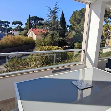 Sanary - T2Bis Sur Terrasse Apartment Luaran gambar