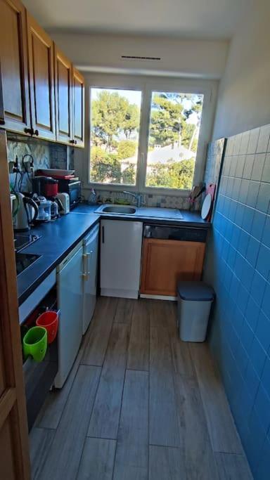 Sanary - T2Bis Sur Terrasse Apartment Luaran gambar